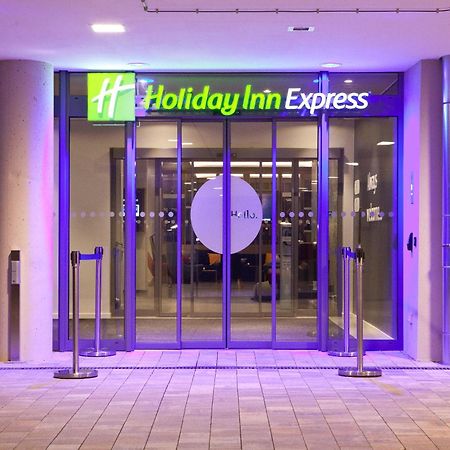 Holiday Inn Express Fuerth By Ihg Exterior foto