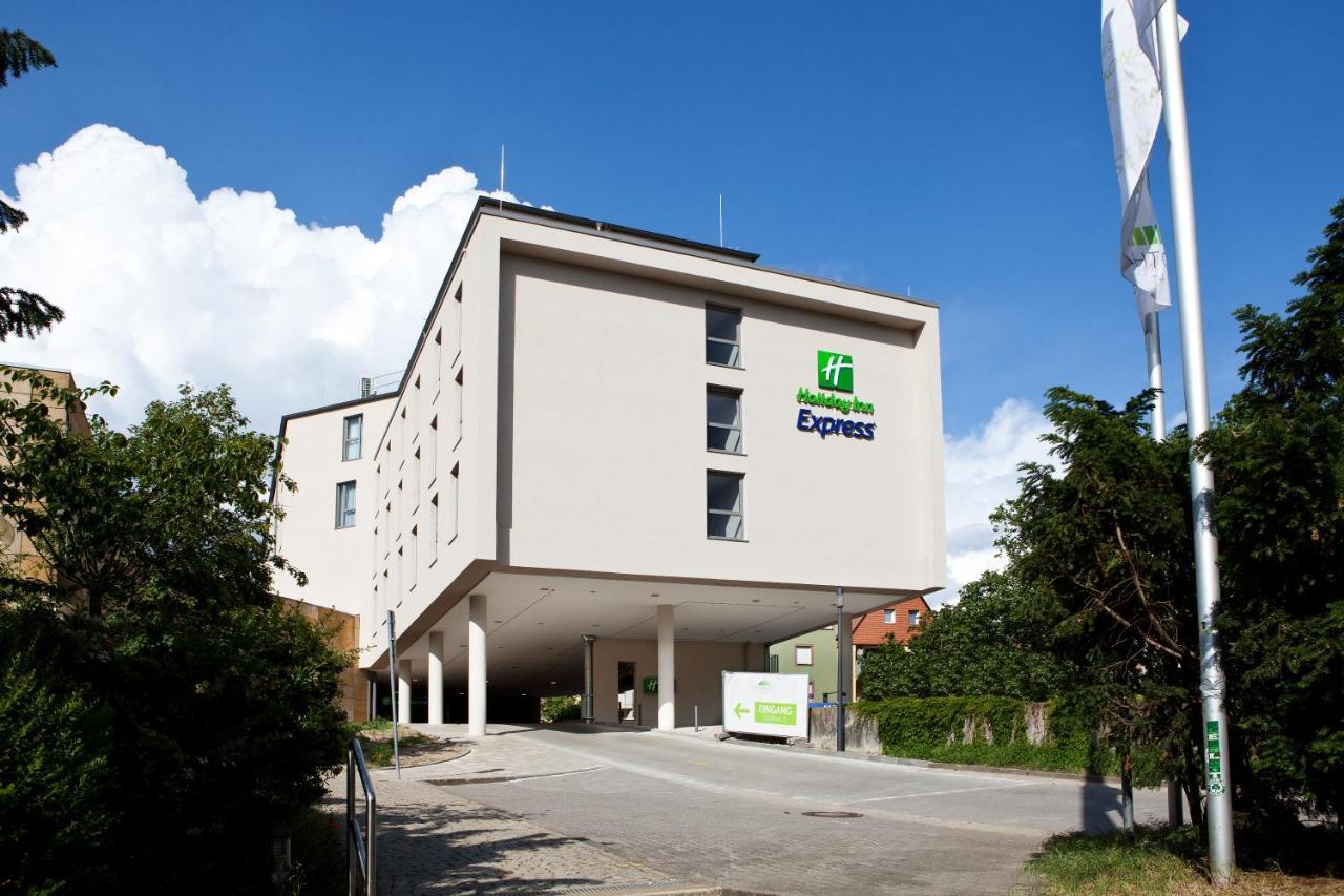 Holiday Inn Express Fuerth By Ihg Exterior foto