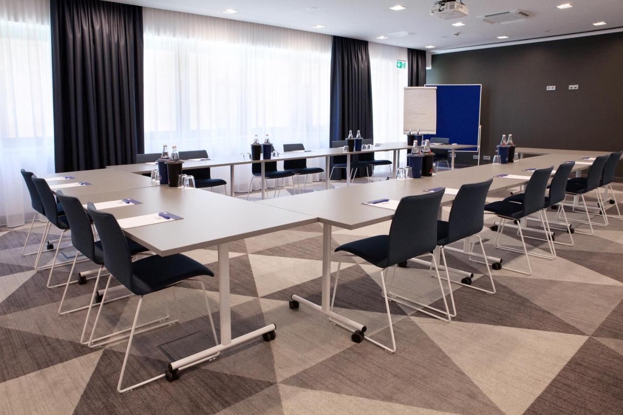 Holiday Inn Express Fuerth By Ihg Exterior foto